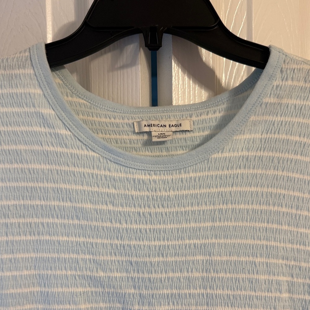 Cropped Tee - Picture 2 of 3
